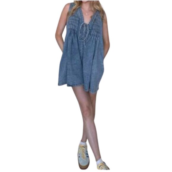 Lalavon Pants - Boutique LALAVON Pleated Denim Sleeveless Romper Size Medium